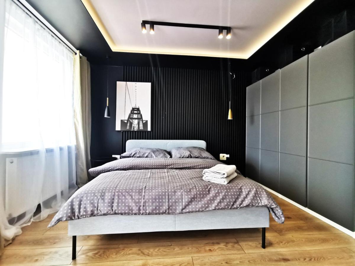 Gliniana Apartment ~ Self Check-In 24H ~ Lift Breslavia Exterior foto