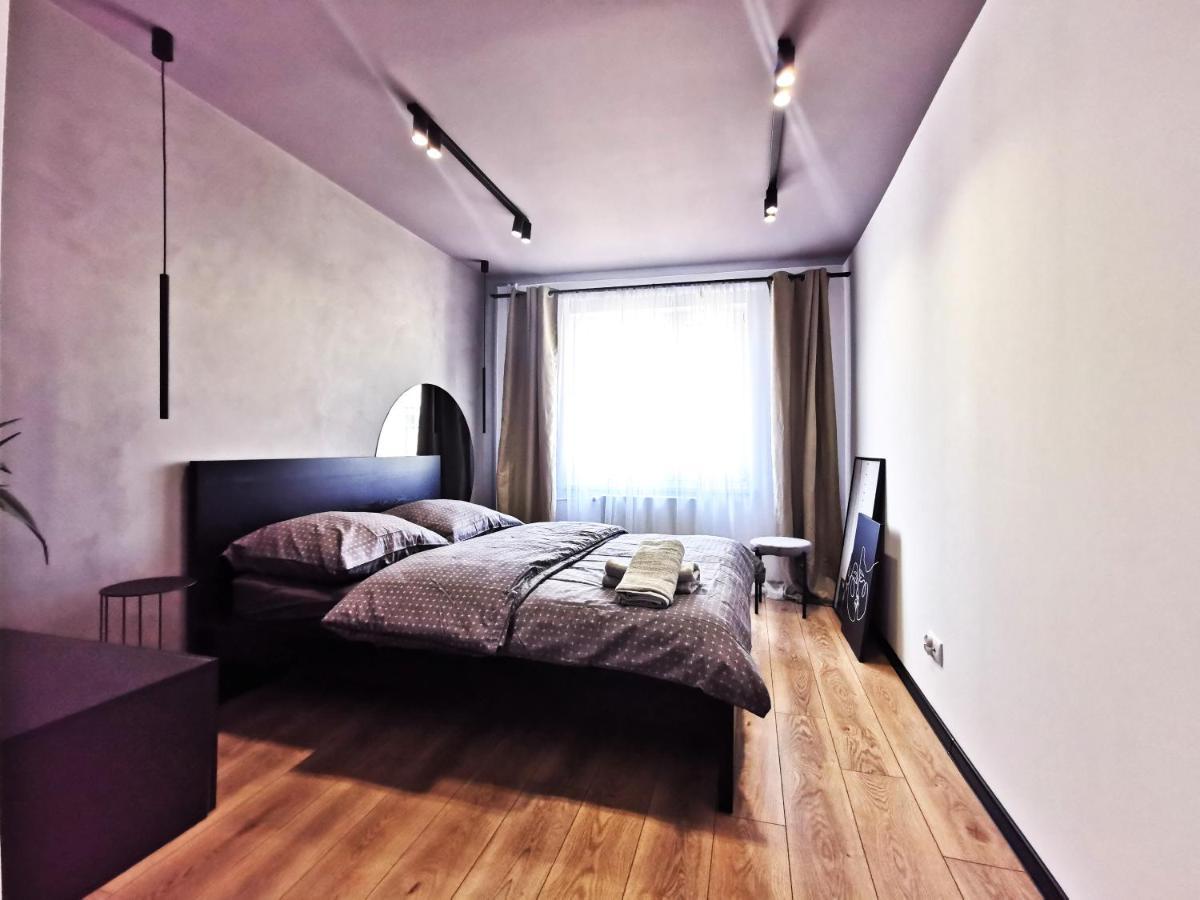 Gliniana Apartment ~ Self Check-In 24H ~ Lift Breslavia Exterior foto