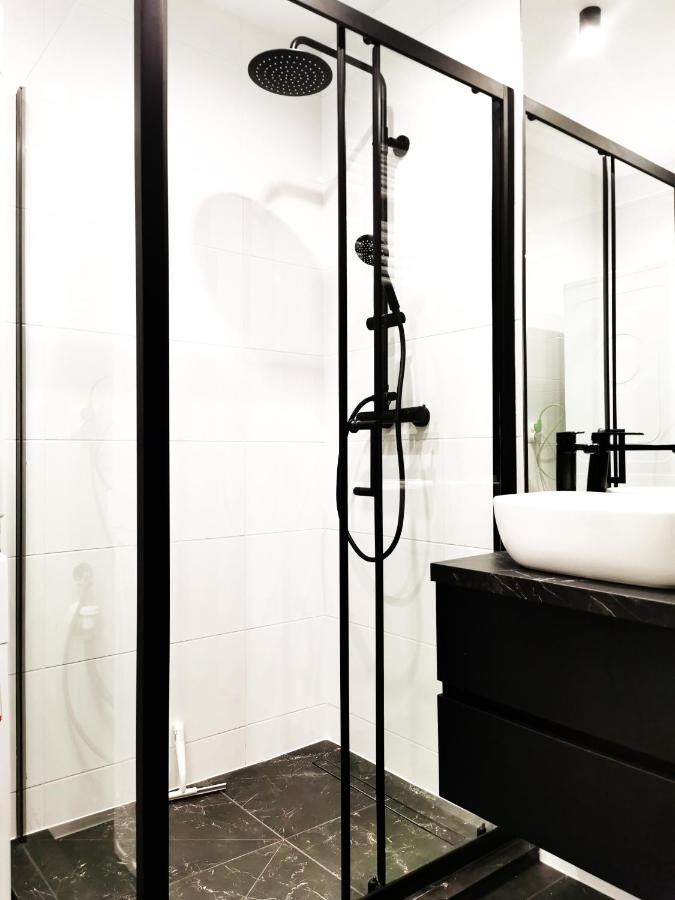 Gliniana Apartment ~ Self Check-In 24H ~ Lift Breslavia Exterior foto