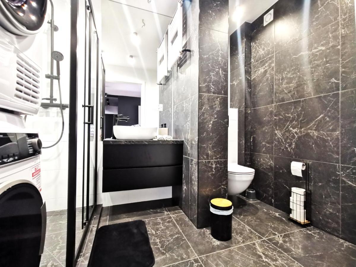 Gliniana Apartment ~ Self Check-In 24H ~ Lift Breslavia Exterior foto